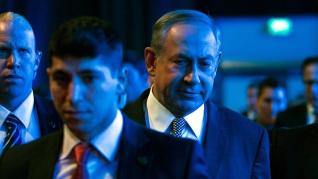 İsrail Polisi, Yolsuzluk Suçlaması Nedeniyle Netanyahu’yu 5 Saat Boyunca Evinde Sorguladı