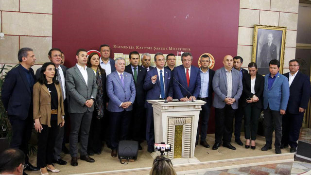 Akşener’in ‘100 Bin İmza’ Çıkışı Sonrası İYİ Parti’ye Geçen 15 CHP’li Vekil Geri Mi Dönüyor?