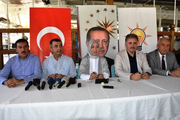 AK Parti Malatya İl Yönetimi’nde ‘Yeni Yönetim’ İçin Toplu İstifa