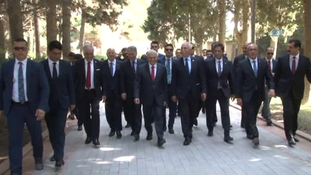 TBMM Başkanı Yıldırım Azerbaycan ve Türk Şehitliklerini Ziyaret Etti- Yıldırım, KKTC’den Sonra İlk…