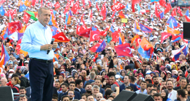 AK Parti’de Yerel Seçimlerde İzmir için Hamza Dağ ve Atilla Kaya’nın İsimleri Öne Çıkıyor