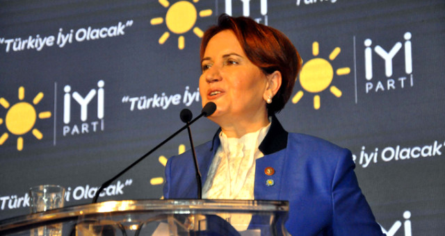 CHP’de Adı Ankara İçin Konuşulan Cengiz Topel Yıldırım, İYİ Parti Lideri Akşener’le Görüştü