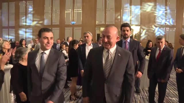 Dışişleri Bakanı Çavuşoğlu, Nikah Şahidi Oldu