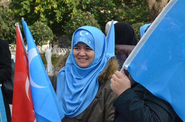 İyi Parti İstanbul İl Başkanlığı’ndan Doğu Türkistanlılar’a Destek Eylemi