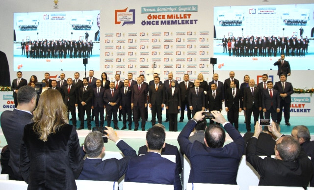 Cumhurbaşkanı Erdoğan İzmir’in Adaylarını Açıkladı