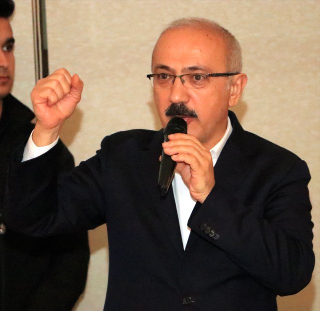 Zaferle Çıkmak Zorundayız’