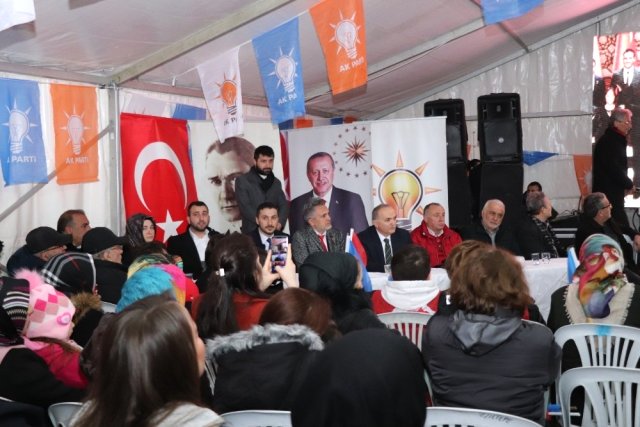AK Parti Başkan Adayı Özlü’ye Sevgi Seli
