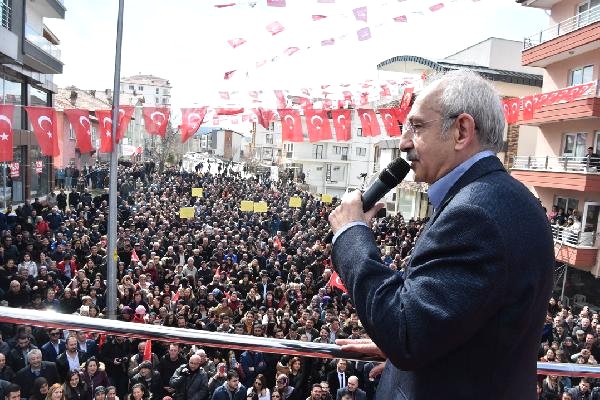 Kılıçdaroğlu: Asla Umutsuzluğa Kapılmamak Gerekiyor