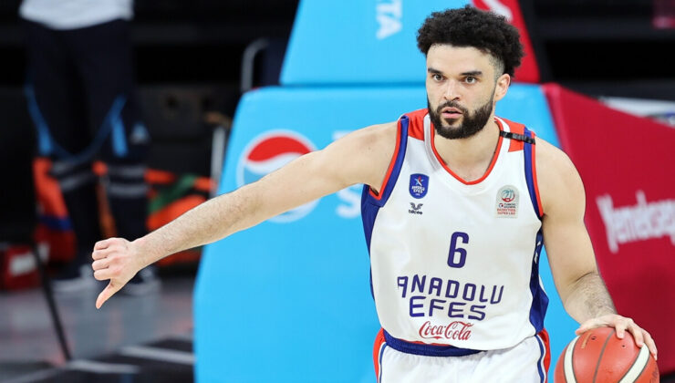 Anadolu Efes, Elijah Bryant ile mukavele yeniledi
