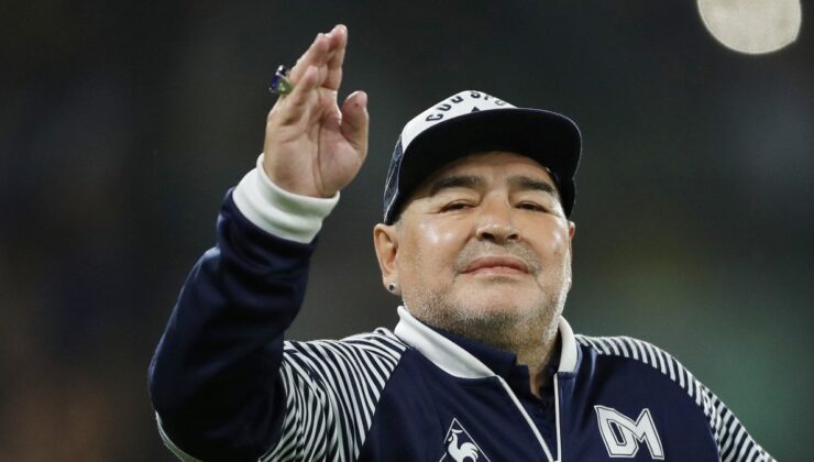 Diego Maradona’nın vefatının 3. yıl dönümü! Dünya efsane futbolcuyu anıyor