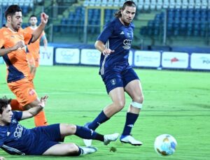 Başakşehir, La Fiorita’yı yenerek çeşit atladı