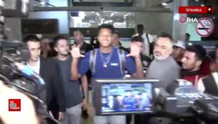 Beşiktaş’ın yeni transferi Cher Ndour İstanbul’a geldi