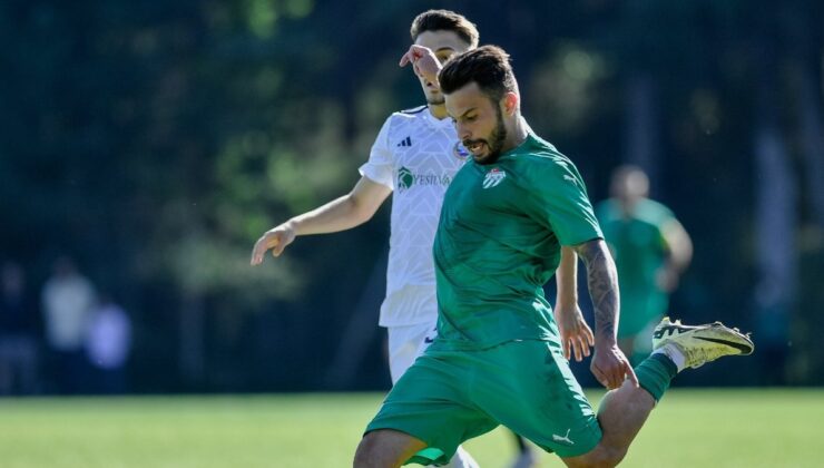 Bursaspor, idman maçında Küçükçekmece Sinopspor’a kaybetti
