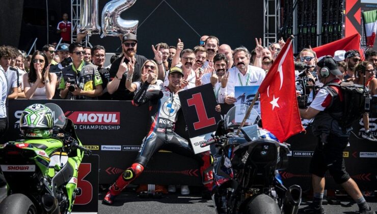 Toprak Razgatlıoğlu, 15 galibiyetle Superbike Şampiyonası’nda tepede