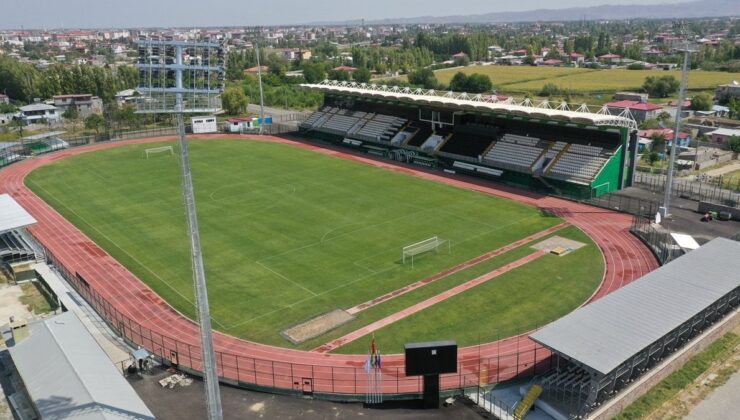 Iğdır FK’nın stadı, 1. Lig’e uygun hale getirildi