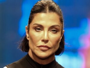 Kızıyla karakolluk olmuştu! Eski model Deniz Akkaya’nın cezası belirli oldu