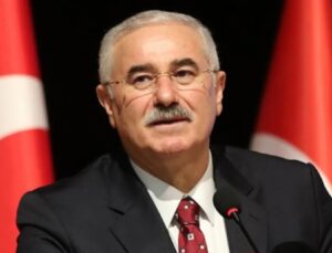 Dördüncü çeşitte sonuçlandı: Mehmet Akarca Kamu Başdenetçisi oldu