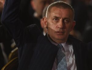 TFF’den reklam panoları için puan silme cezası