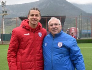 Altınordu Başkanı Seyit Mehmet Özkan, Enis Destan ismine özür diledi
