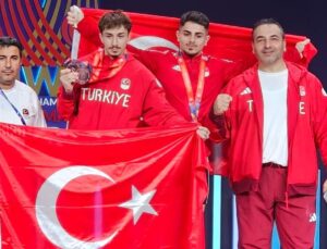 Dünya Halter Şampiyonası’nda millilerden 3 madalya