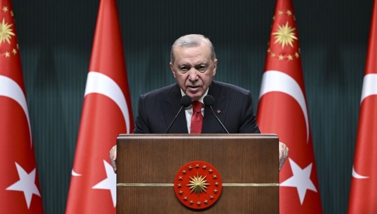 Cumhurbaşkanı Erdoğan, kabine toplantısının akabinde açıklamalarda bulunuyor