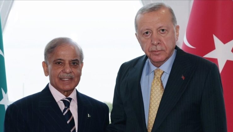 Pakistan Başbakanı: Türkiye’yi amaç alan son akından derin kaygı duyuyorum