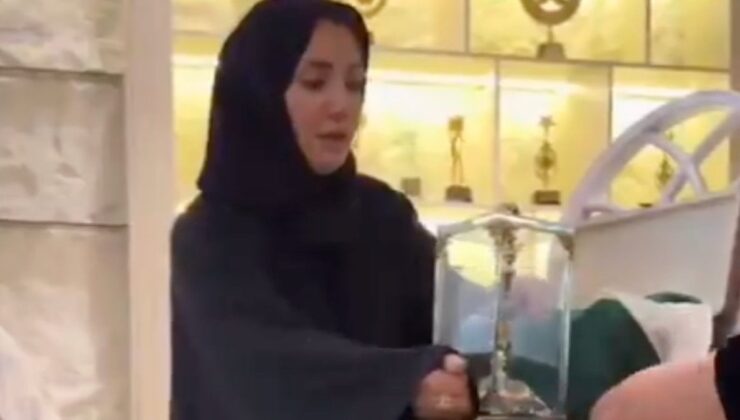 Toplumsal medya fenomeni Aleyna Dalveren, iftar yemeğine Sakal-ı Şerif’i getirdi