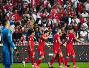 Vincenzo Montella’dan oyunculara Romanya uyarısı