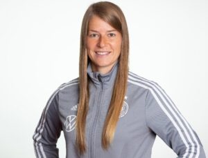 Marie-Louise Eta, Bundesliga’daki birinci bayan teknik yönetici oldu