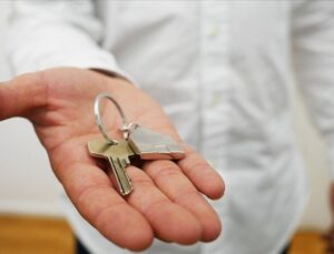 Uzmanlar uyardı: Oturulan konut satılarak yatırım yapılmaz