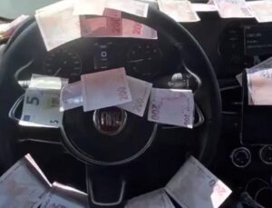 Bir taksici günlük çıkarını paylaştı