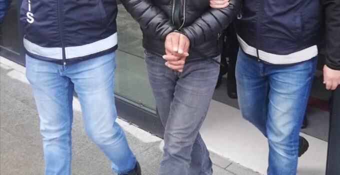 8 ilde geçersiz evraklarla ikamet müsaadesi operasyonu: 64 gözaltı