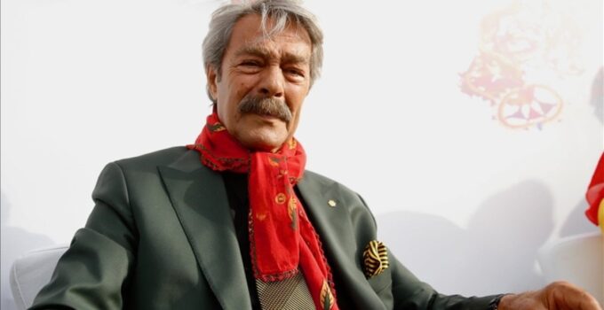 Usta oyuncu Kadir İnanır hayatını kaybetti