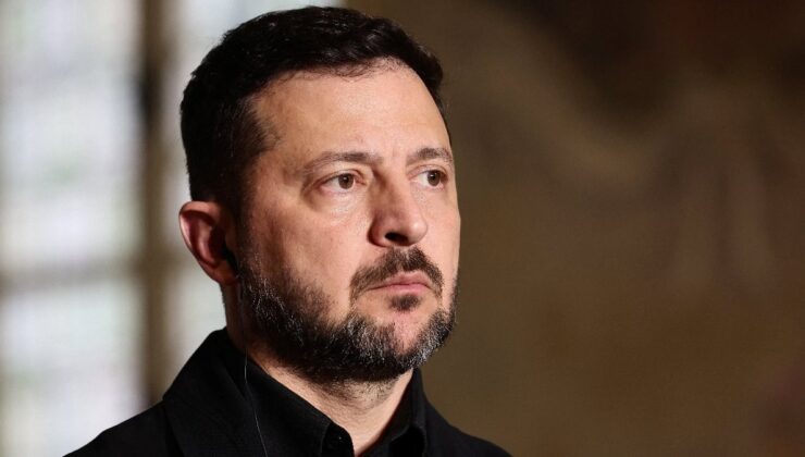 Vladimir Zelensky: Rusya’ya ilişkin lojistik ve petrol depoları vuruldu
