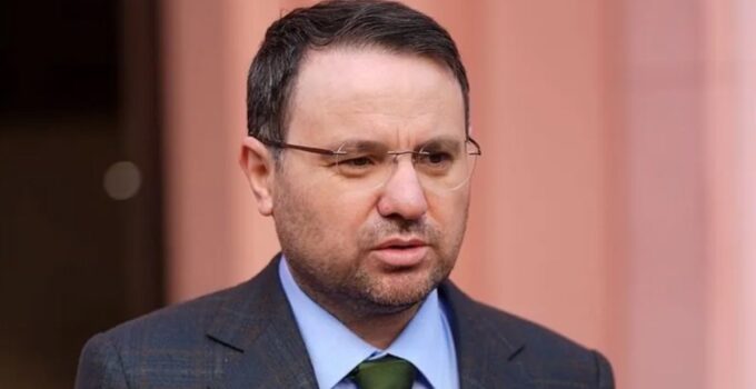 Akın Gürlek: Ulusal birlik ve beraberliğimiz daha da güçlenecek