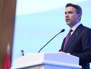 Alparslan Bayraktar: Türkiye’nin yurt dışı güç stratejisi güçlü iştiraklerle büyüyor