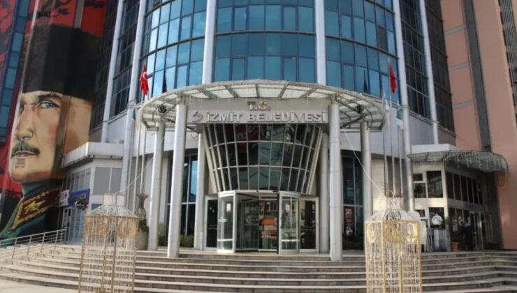 İzmit Belediyesi’nde başkanvekili CHP’li Lütfü Obuz oldu