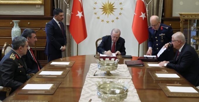 TSK’da atama ve terfi kararları Resmi Gazete’de
